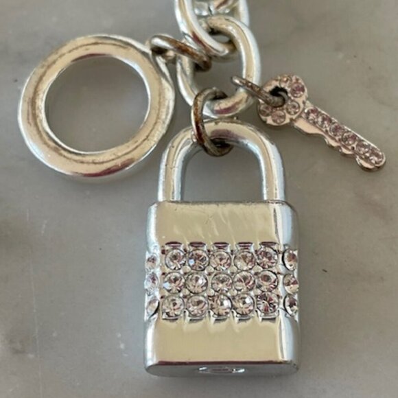 HOUSE OF HARLOW 1960 Crystal Jeweled Padlock & Key Silvertone Link Brace… - Picture 6 of 16